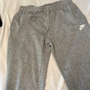 Nike, Women’s grey loose fit sweatpants, size medium